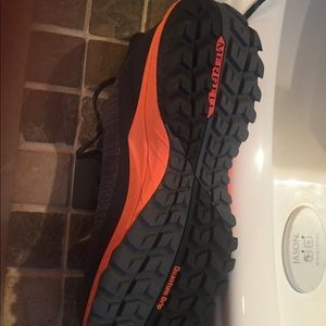 Brand new Merrell snaeaker/ hiker paid 150.00 ladies size 9 1/2